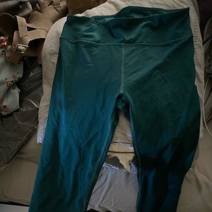 Dark Green Mid-calf Leggings